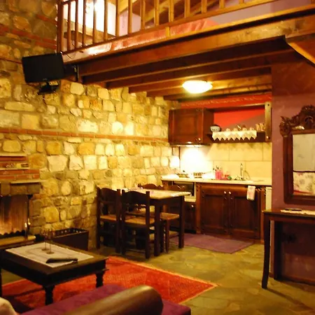 Tzivaeri 3*