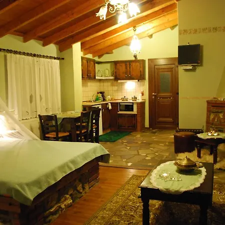 Tzivaeri 3*