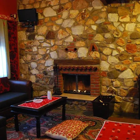 Tzivaeri Guest house 3*