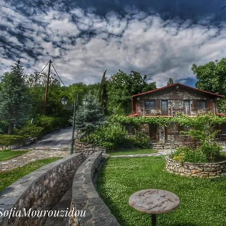 Tzivaeri Guest house 3*