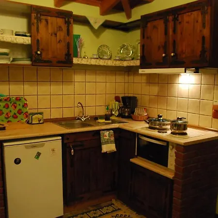 Guest house Tzivaeri 3*