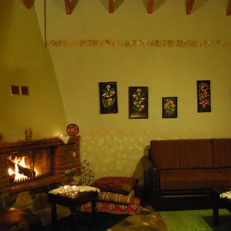 Tzivaeri Guest house Likodhromion