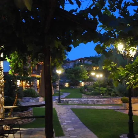 Tzivaeri Guest house