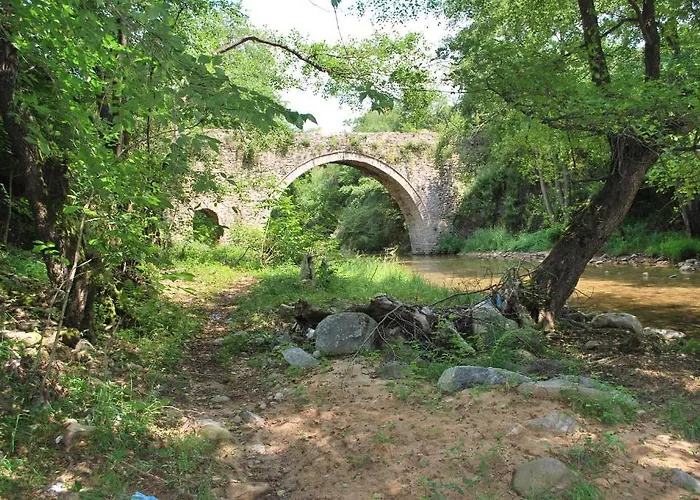 Tzivaeri Casa de hóspedes 3*